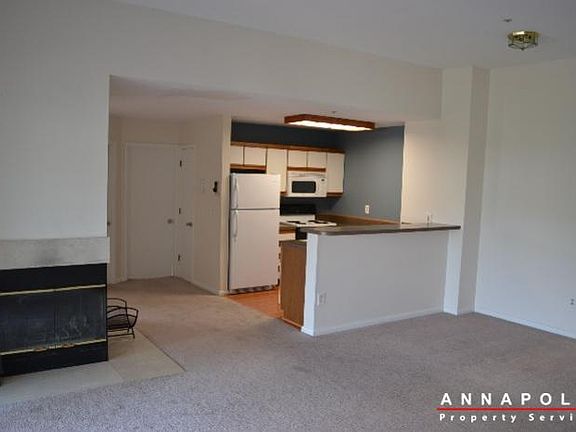 4th image of 30I Hearthstone Ct APT I