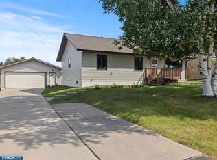 1204 9th Ave NW, Chisholm, MN 55719