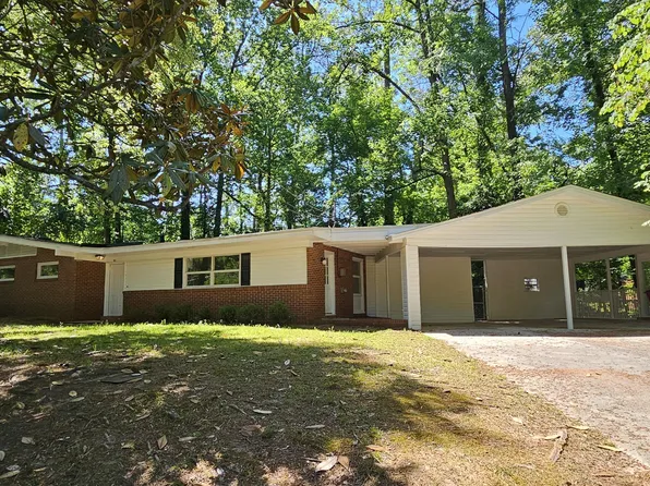 805 Dogwood Cir, Macon, GA 31210