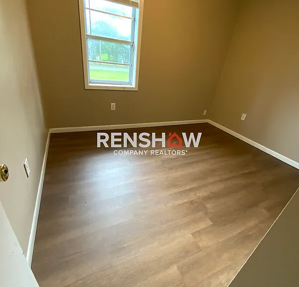1539 Defoe Rd — Photo 11