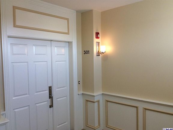 2nd image of 11961 Darlington Ave #3