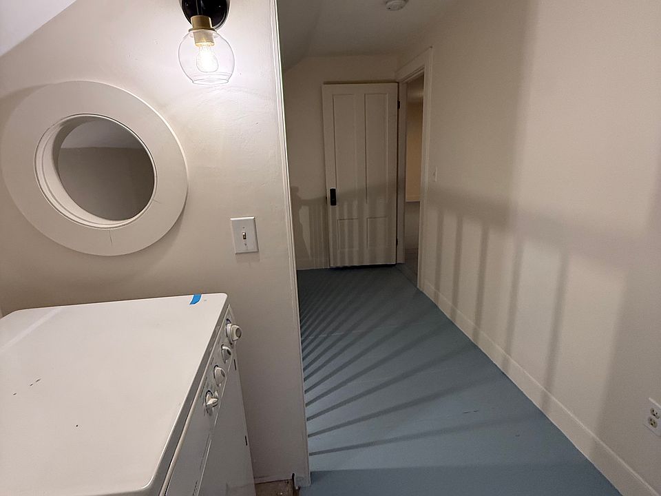 1st image of 94 Child St