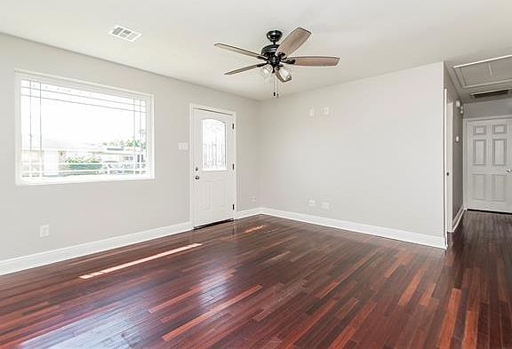 4th image of 3012 Pecan Dr