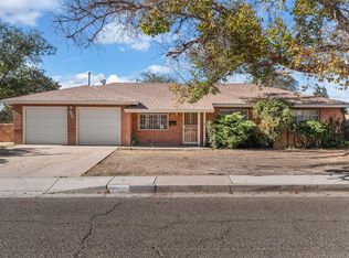 2327 Hoffman Dr NE, Albuquerque, NM 87110