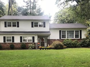 185 Fox Hollow Rd, Wyckoff, NJ 07481