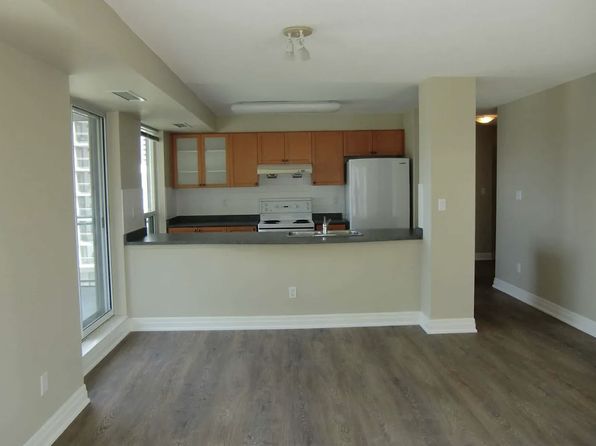 188 Doris Ave #815, Toronto, ON M2N 6Z5