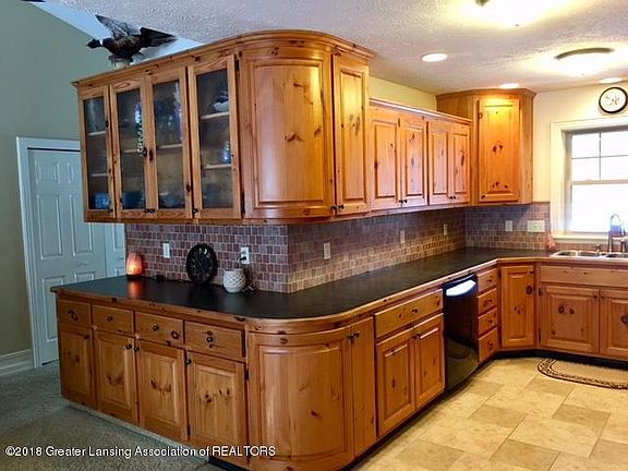 3rd image of 5370 Ann Dr