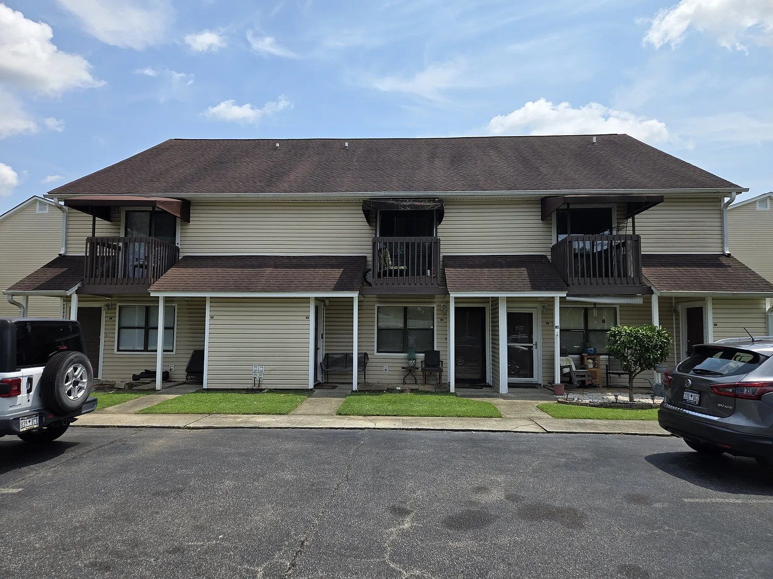 2 bed, 1064 sqft, $1,250 — Photo 1