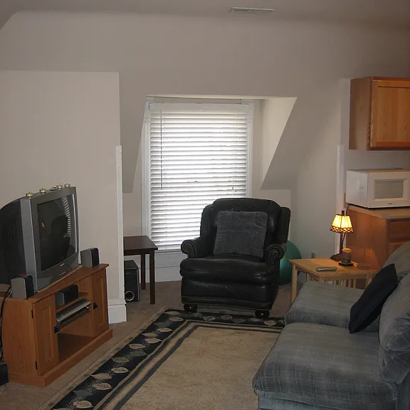 1825 N Grand Ave #A — Photo 11