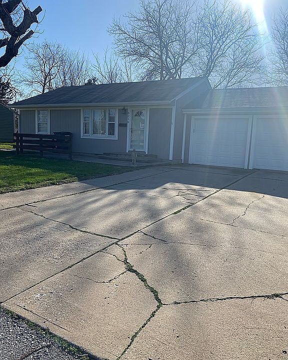 1st image of 8216 Sterling Ave