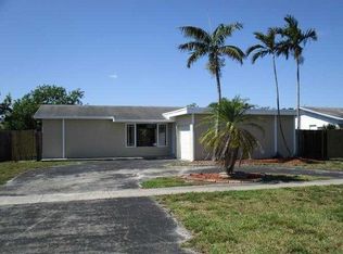 8950 Johnson St, Pembroke Pines, FL 33024