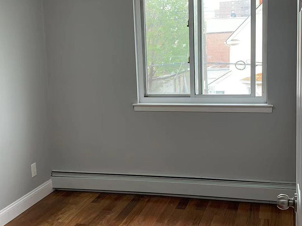2nd image of 4105 149th St Floor 3