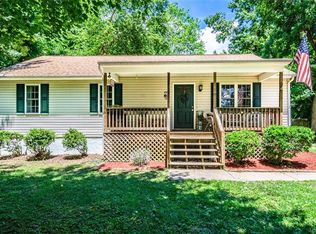 8486 Cheraw Rd, Mechanicsville, VA 23116