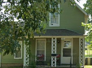 731 N Main St, Ottawa, KS 66067