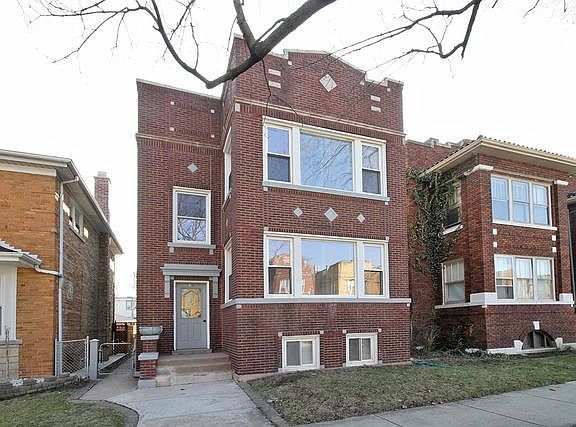 2nd image of 5741 N Campbell Ave
