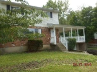 7099 Petri Dr, Anderson Twp, OH 45230