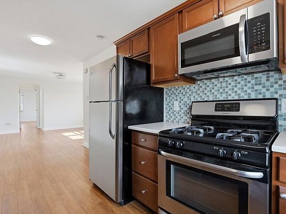 2nd image of 1 Trent Rd #1