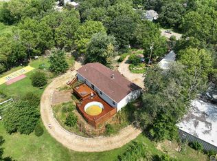 87 Highway 40, Lecompton, KS 66050