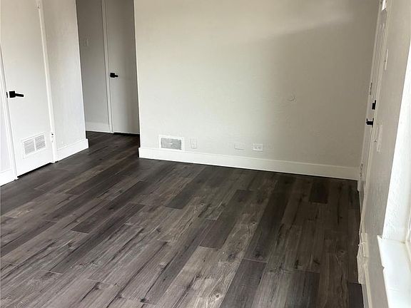 2nd image of 5340 E 33rd Avenue