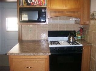 503 Poplar St, Halstead, KS 67056