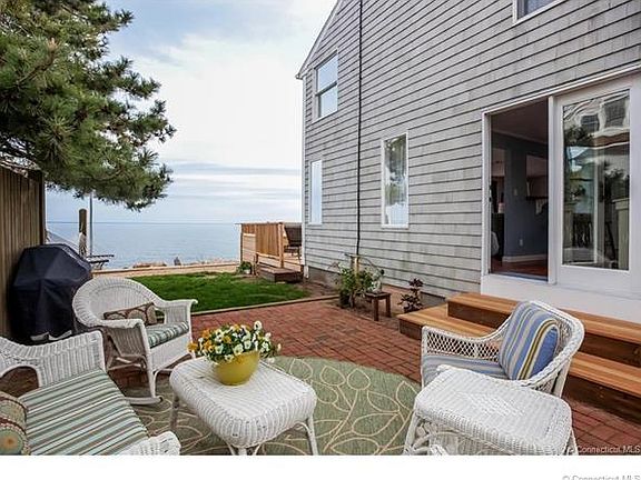 5th image of 69 Soundview Ave