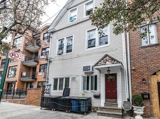 47-06 104th St, Corona, NY 11368