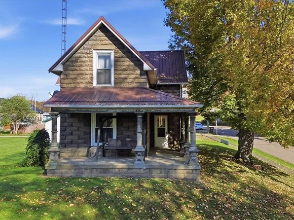 107 Mohican St, Brinkhaven, OH 43006