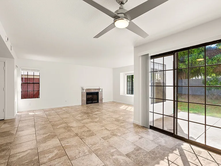 750 Rialto St — Photo 11