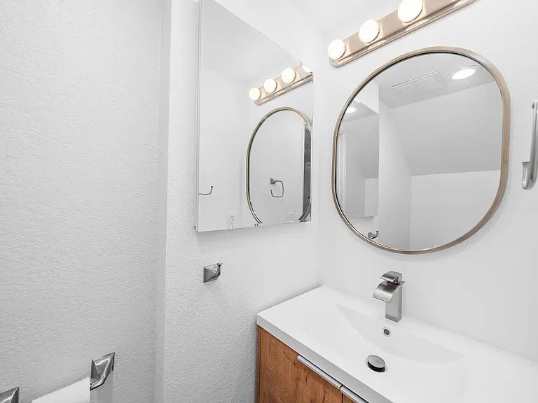 1101 Colusa St #1 — Photo 39