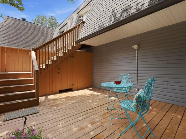 194 Summerwalk Cir #186, Chapel Hill, NC 27517