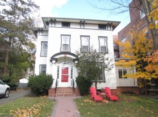 49 Union St, Montclair, NJ 07042