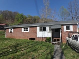 499 Seneker Ln, Blountville, TN 37617