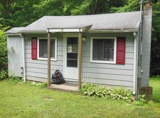 24 Sleepy Hollow Rd, Southbury, CT 06488