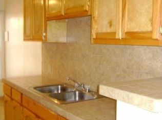 831 1/4 N Formosa Ave, Los Angeles, CA 90046