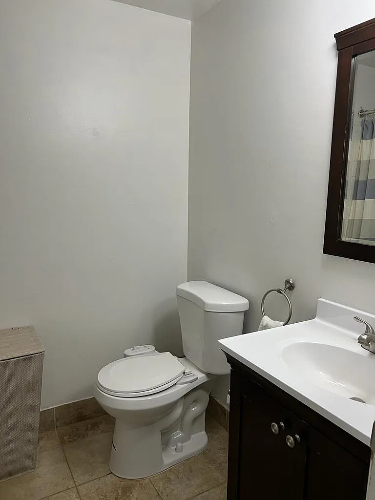 2 bed, 1.5 bath, 963 sqft, $1,750 — Photo 1