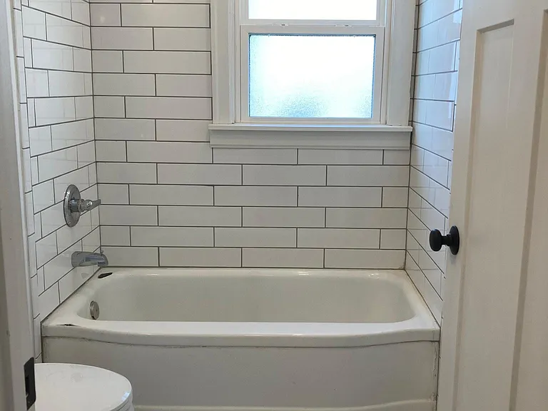 1119 Liberty Rd — Photo 9