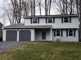 8084 Ginger Rd, Liverpool, NY 13090