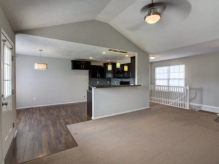 2508 W Spring Water St — Photo 3