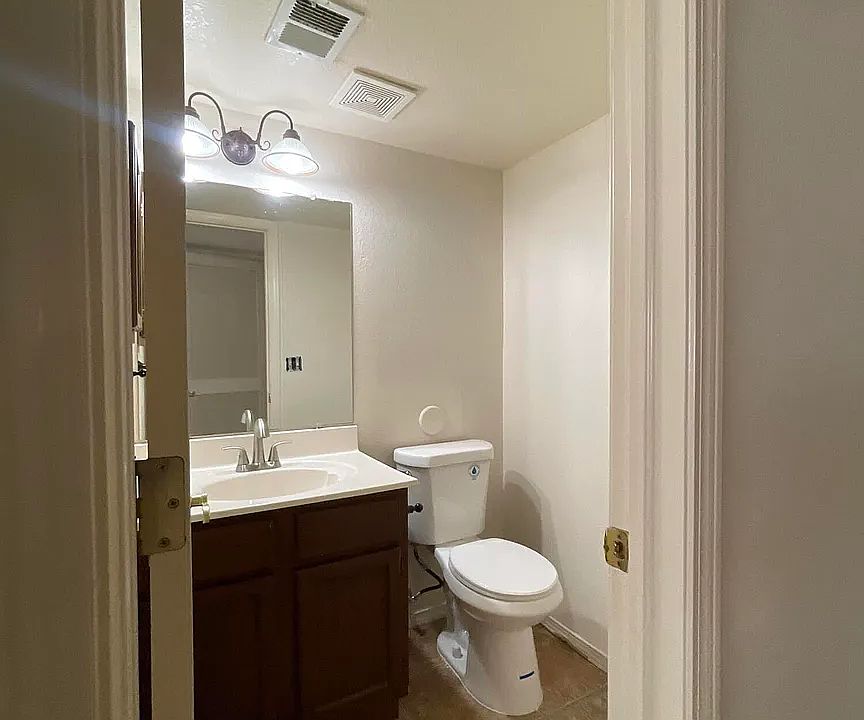 1st image of 1504 Paseo Unido St