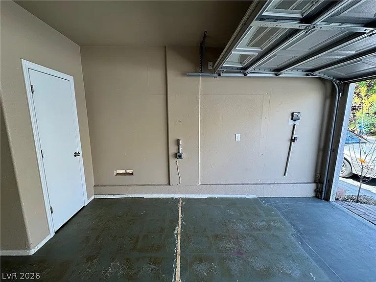 7267 Phlox Rd — Photo 12