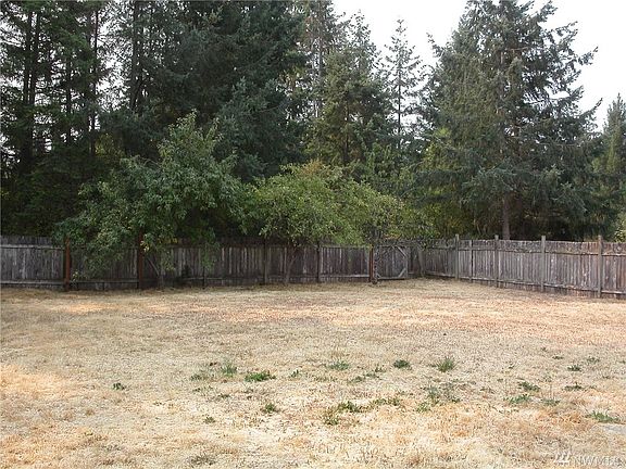 4th image of 6328 203rd Street Ct E