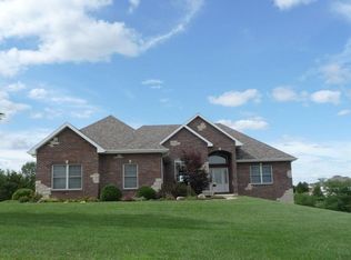 6406 Summerhill Rdg, Jefferson City, MO 65109