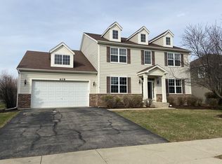 608 Haversham Ave, Elgin, IL 60124