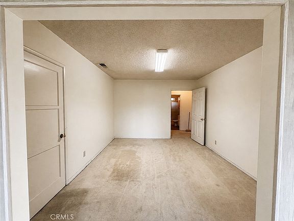 5th image of 312 W Markland Dr
