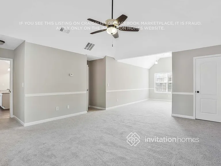3780 Georgia Dr — Photo 15