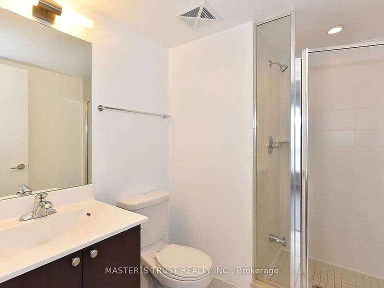 151 Village Green Sq #2606 — Photo 10