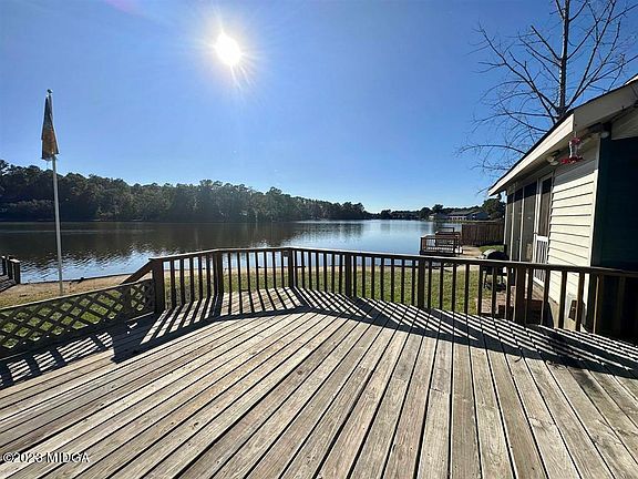 2nd image of 307 Leisure Lake Dr