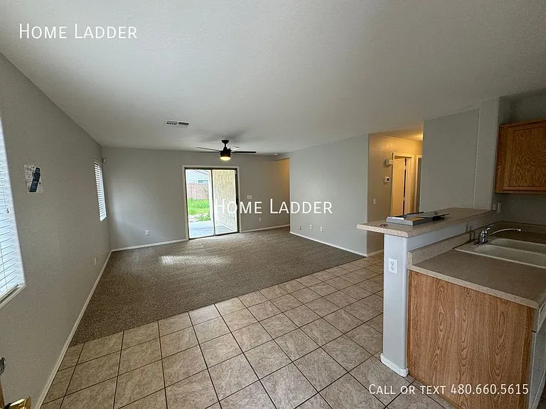 44871 W Gavilan Dr — Photo 5