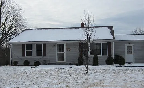 827 Bode Ave photo 1