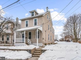 526 Nutt Rd, Phoenixville, PA 19460